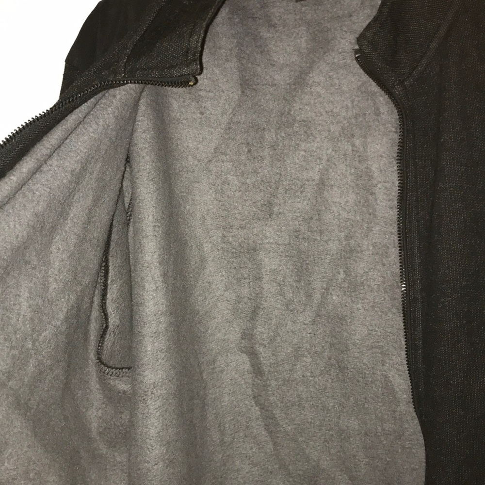 Marc Anthony Sweater - Picture 3 of 3